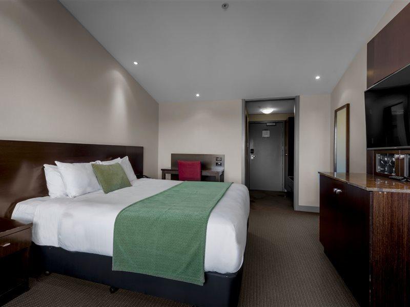 Hotel Copthorne Hotel & Resort Lakefront Queenstown 4*