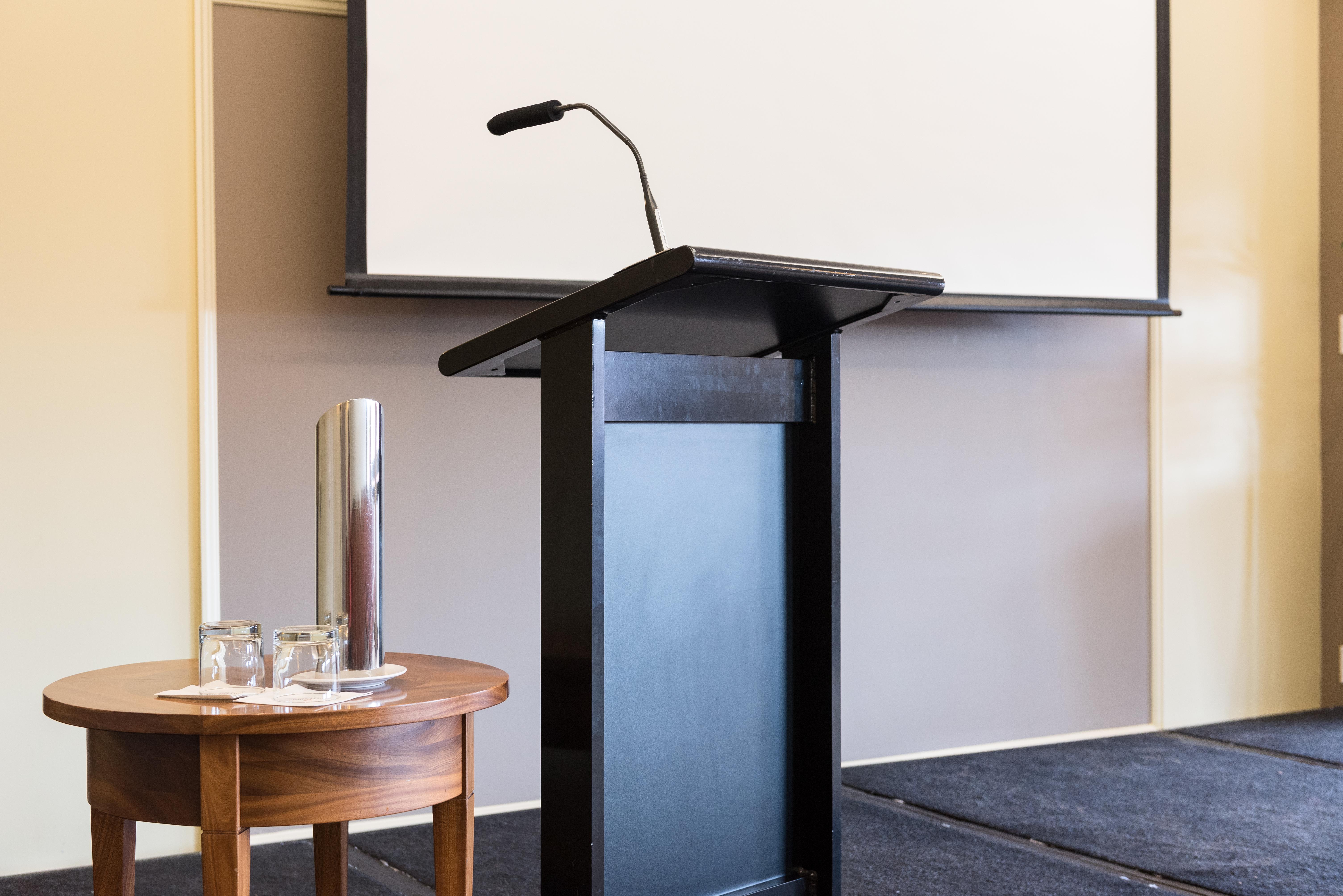 Hotel Copthorne Hotel & Resort Lakefront Queenstown 4*